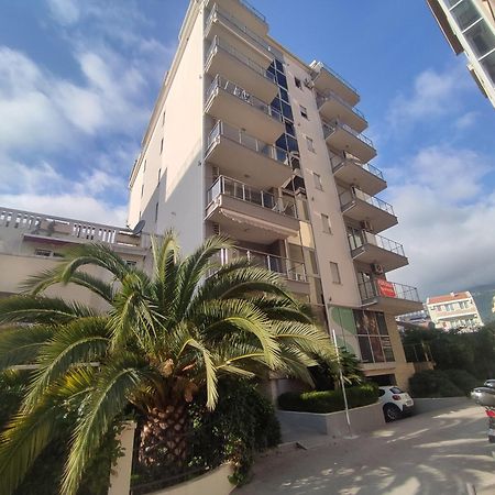 Adrialux2 Apartment Budva Luaran gambar