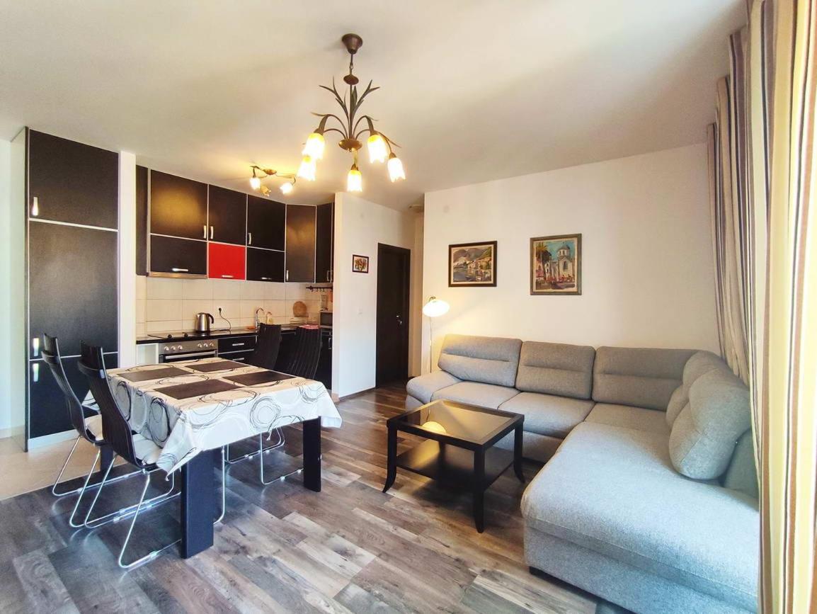 Adrialux2 Apartment Budva Luaran gambar