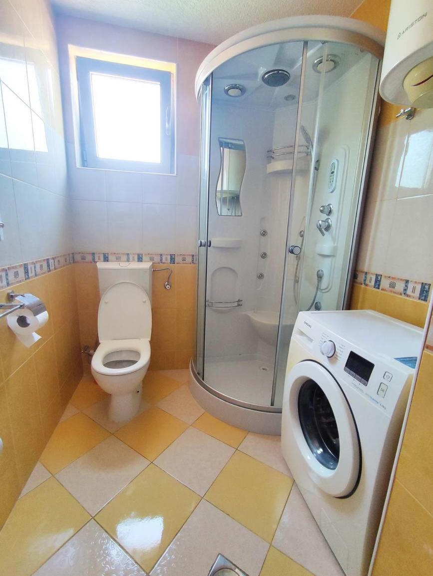 Adrialux2 Apartment Budva Bilik gambar
