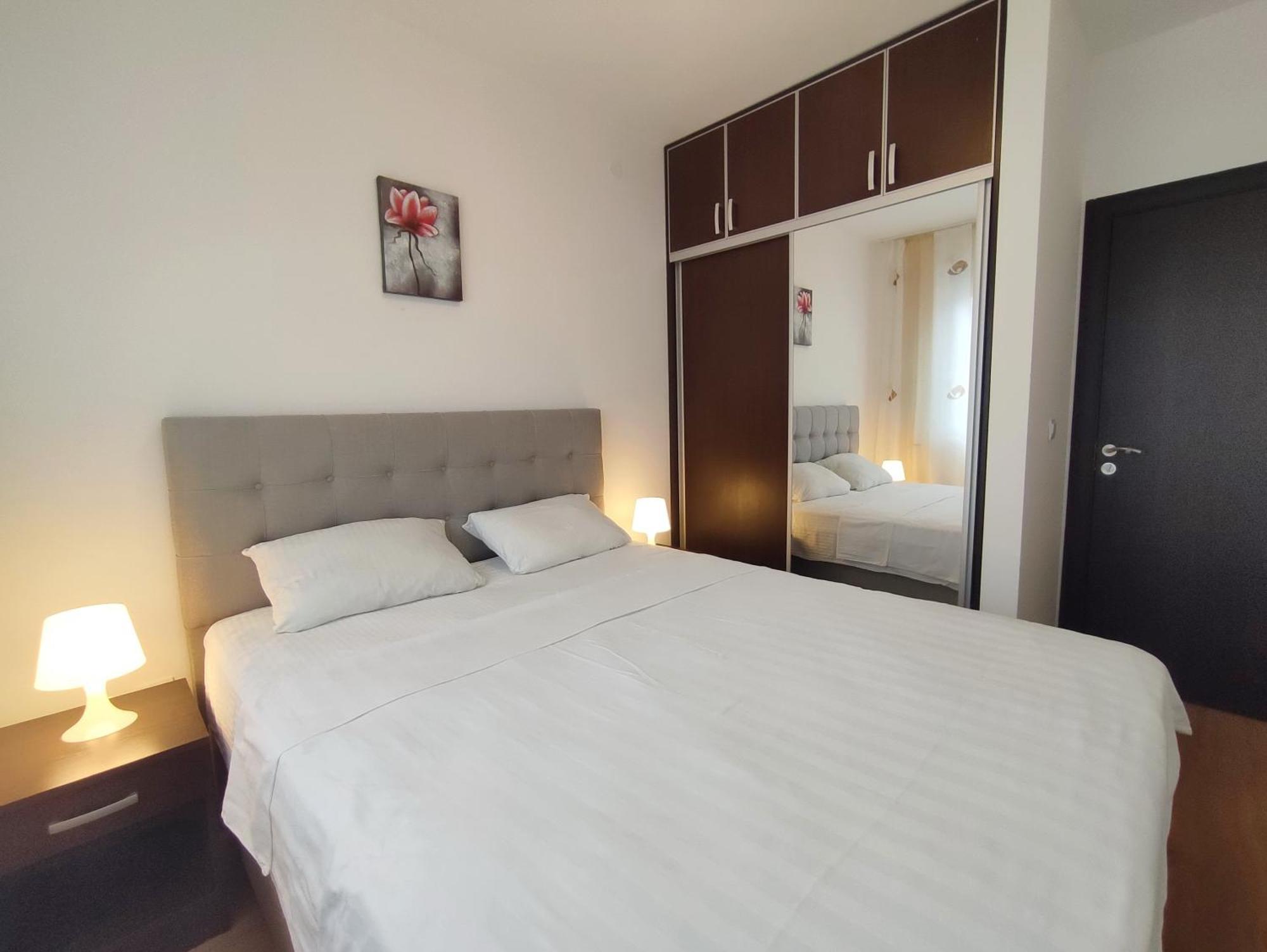 Adrialux2 Apartment Budva Luaran gambar